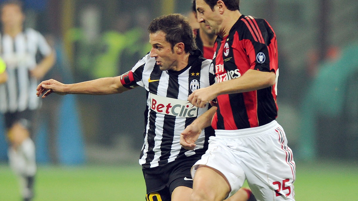 Alessandro Del Piero (L) w meczu z Milanem