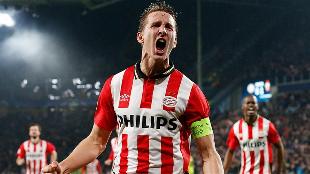 Luuk de Jong przedłużył umowę z PSV o kolejny rok