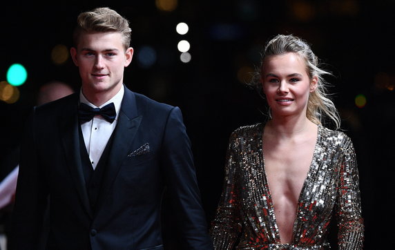 Matthijs de Ligt z partnerką AnneKee Molenaar