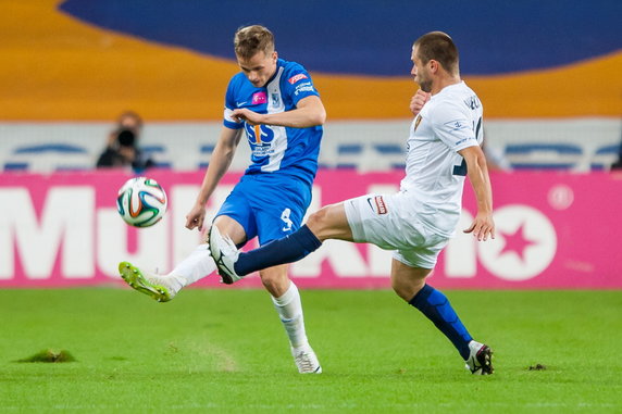 PIŁKA EKSTRAKLASA LECH POZNAŃ POGOŃ SZCZECIN (Tomasz Kędziora Patryk Małecki )