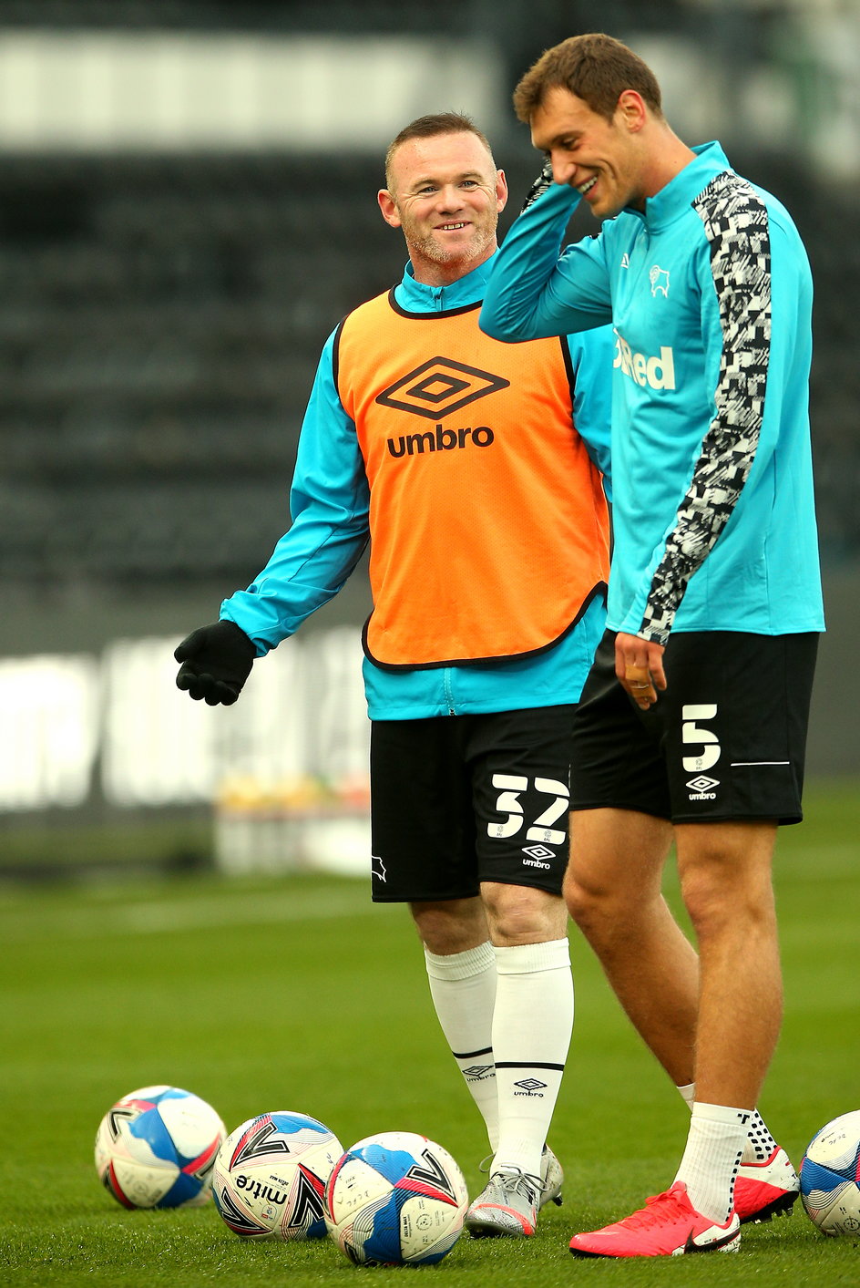 Wayne Rooney i Krystian Bielik