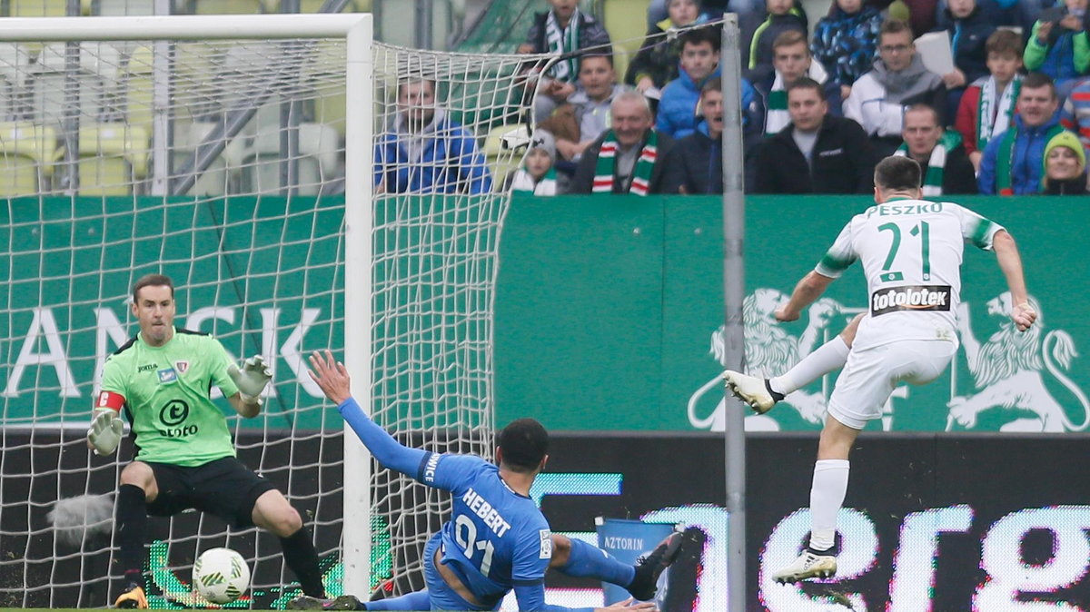 Pilka nozna. Ekstraklasa. Lechia Gdansk - Piast Gliwice. 23.10.2016