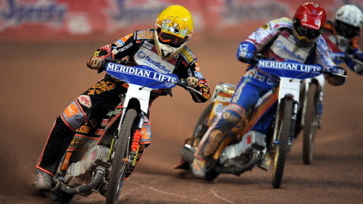 Scott Nicholls (L)