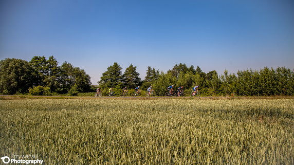 Wyścig ze startu wspólnego juniorów i juniorek