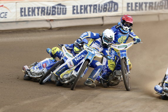 Upadek - Nicki Pedersen, Jack Holder, Kenneth Bjerre