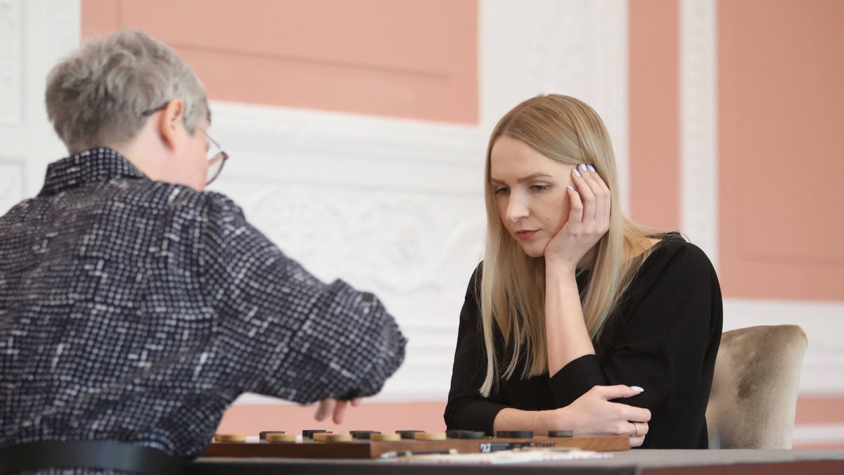 Tamara Tansykkużyna i Natalia Sadowska