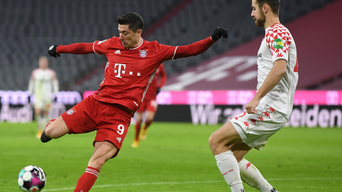 Robert Lewandowski w meczu z Mainz