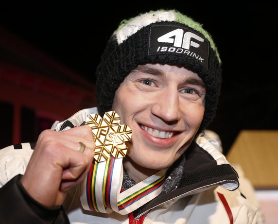 Kamil Stoch ze złotym medalem