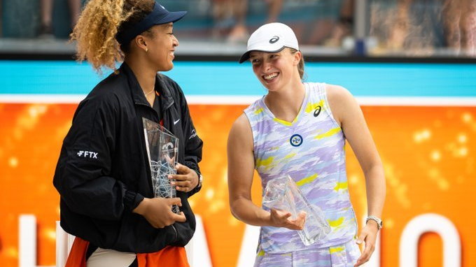 Naomi Osaka i Iga Świątek