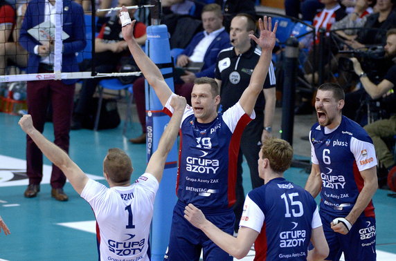 SIATKÓWKA LIGA POLSKA ASSECO RESOVIA ZAKSA KĘDZIERZYN  (radość Zaksy )