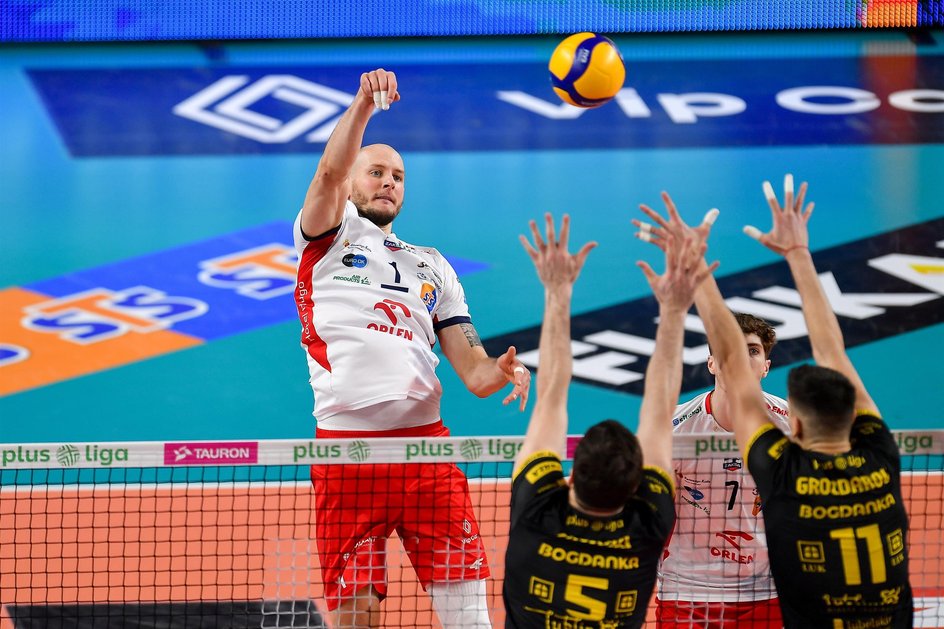 Бартош Курек вернулся в PlusLiga в этом сезоне после пятилетнего перерыва. Он стал одним из лидеров команды из Кендзежин-Козле, где он также играл в начале своей карьеры в сезоне 2005-08.