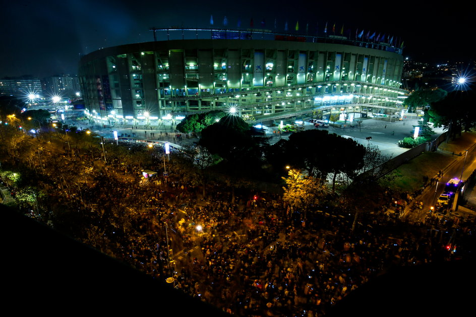 Zamieszki przed Camp Nou