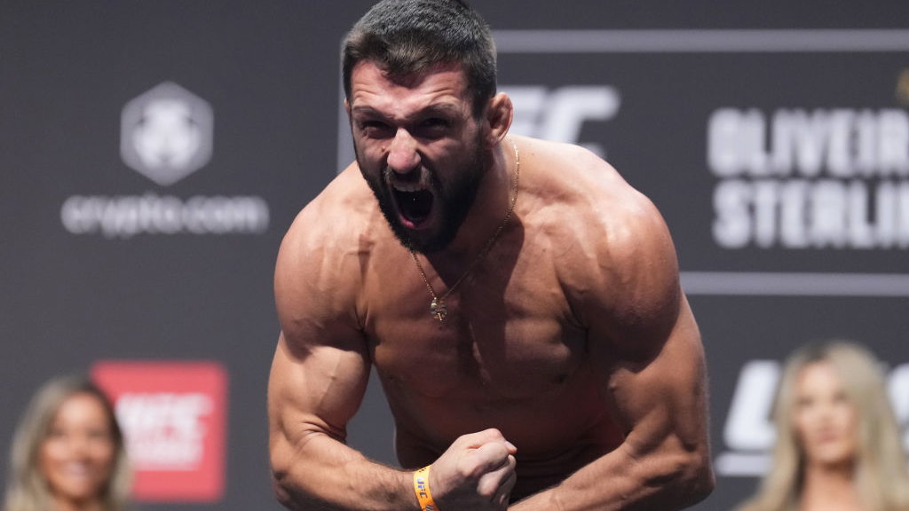 Матеуш гамрот. Mateusz Gamrot UFC. Матеуш Гамрот взвешивание. Матеуш. Ребецкий. Боец.