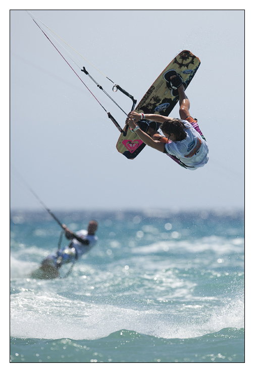 Kitesurfing