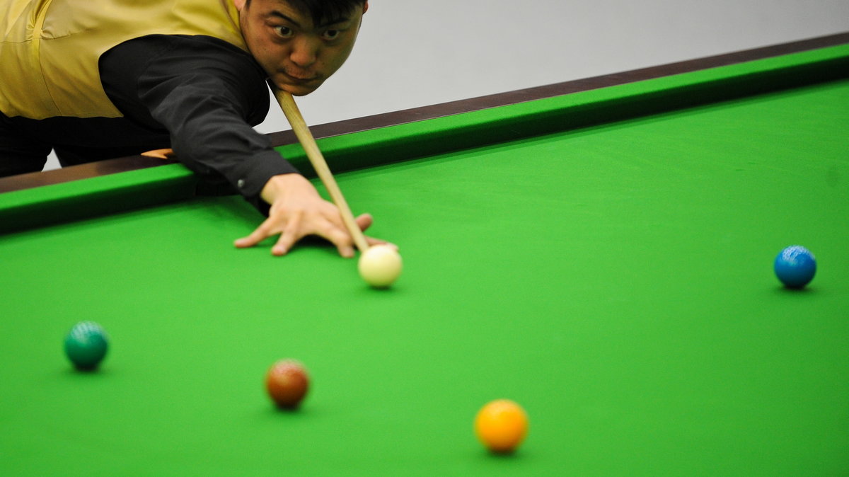 Liang Wenbo