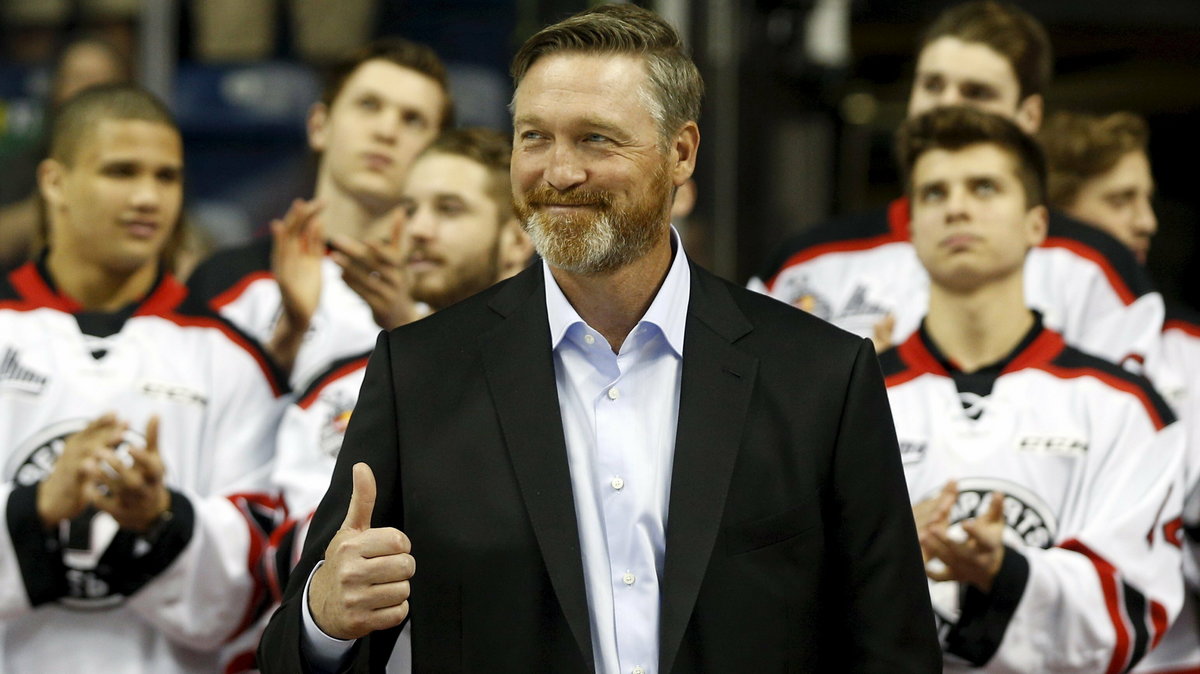 Colorado Avalanches head coach Patrick Roy gives a thumb up during a ceremony before the Memorial Cup hockey game between the Oshawa Generals and the Kelowna Rockets at the Colisee Pepsi in Quebec City