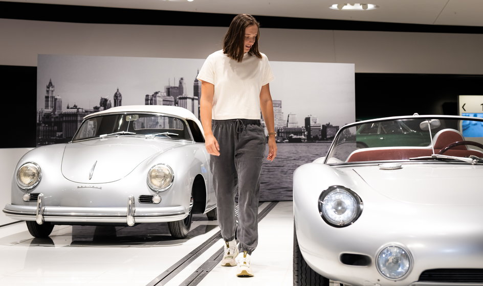 Iga Świątek w Muzeum Porsche