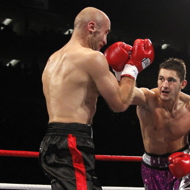 Nathan Cleverly (po prawej) i Aleksy Kuziemski (L)