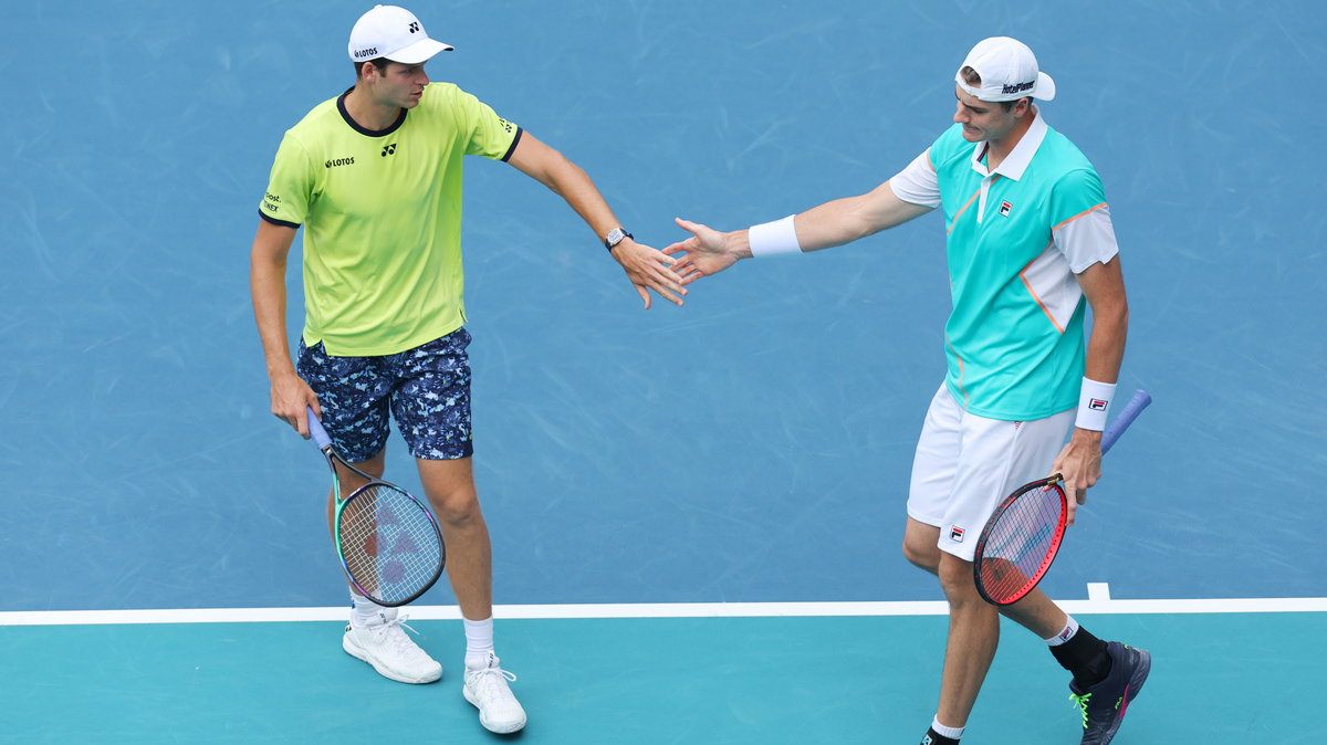 Hubert Hurkacz i John Isner