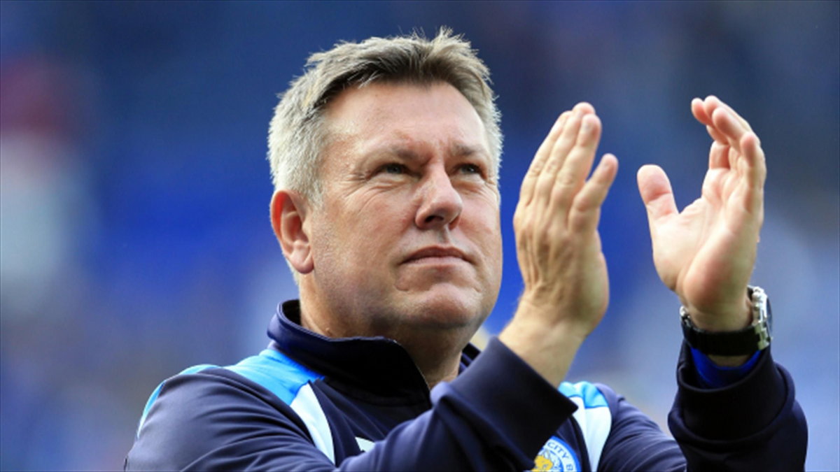 Craig Shakespeare pozostanie w Leicester City