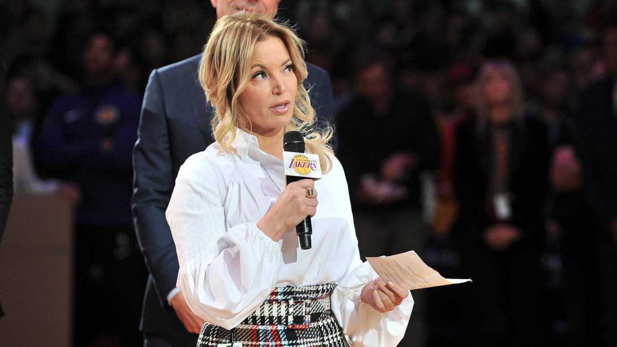 Jeanie Buss