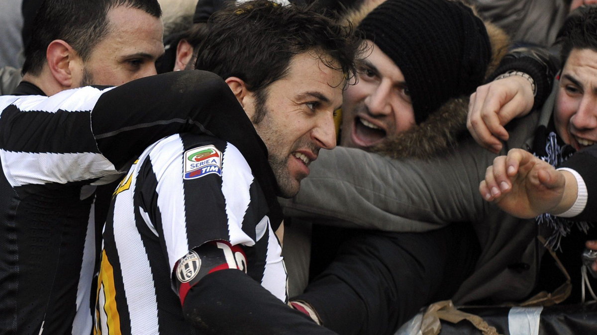 Alessandro Del Piero cieszy się po bramce