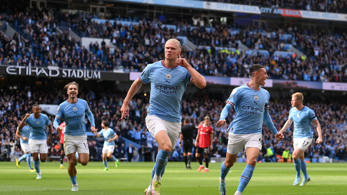 Radość Erlinga Haalanda po zdobytej bramce (Manchester City - Manchester United)