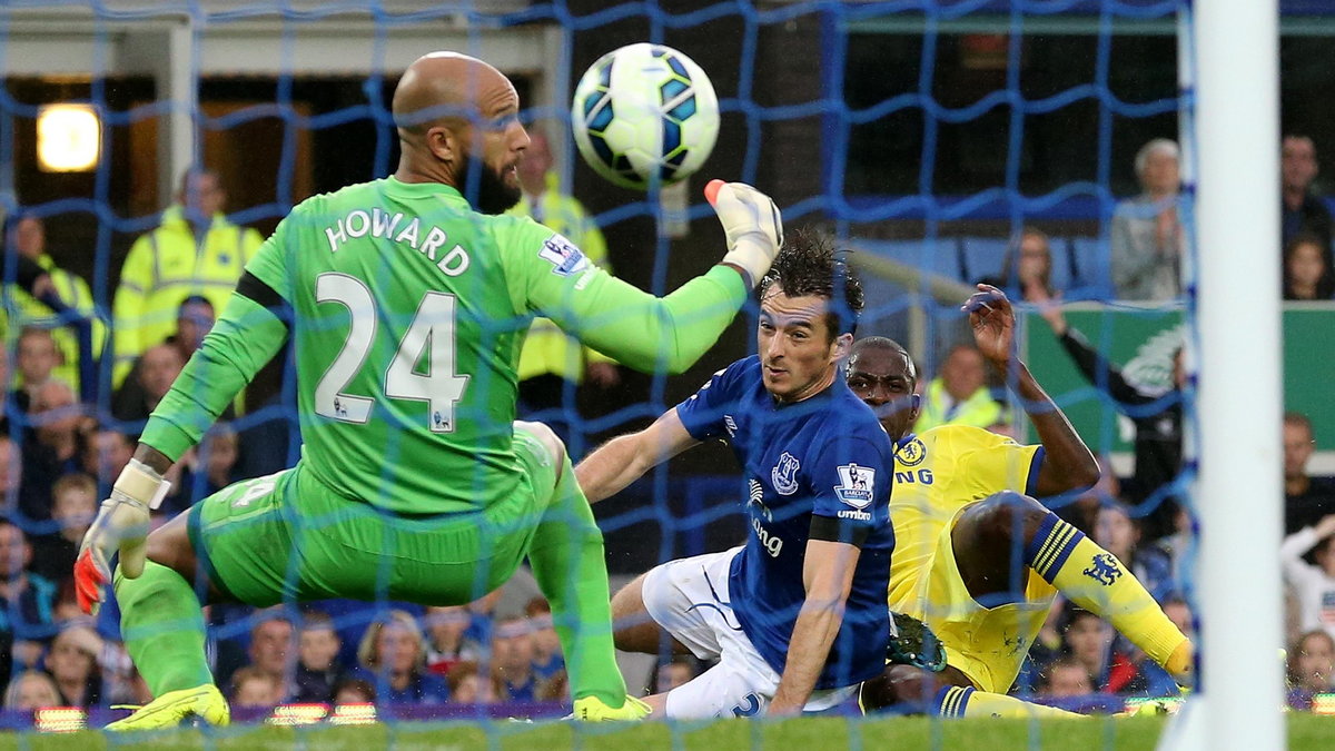 Tim Howard strzeże bramki Evertonu