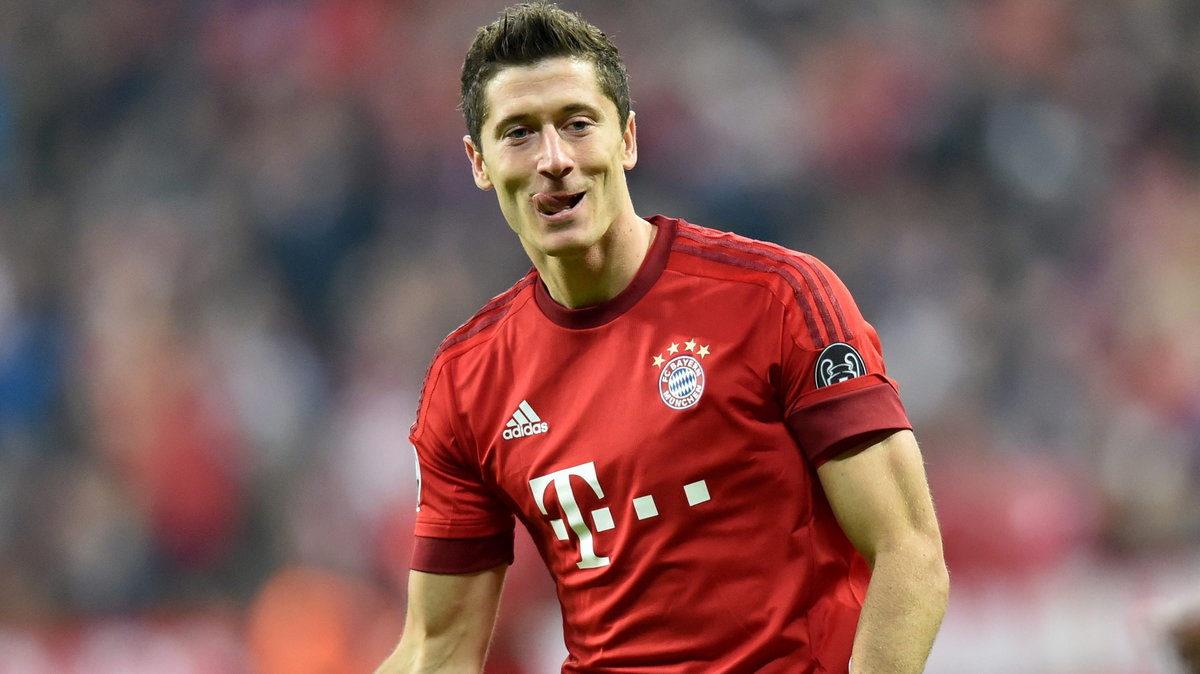 Robert Lewandowski ma szansę powalczyć o podium plebiscytu Złotej Piłki FIFA, fot. PAP/EPA