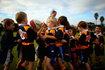 Dzieci grają w rugby