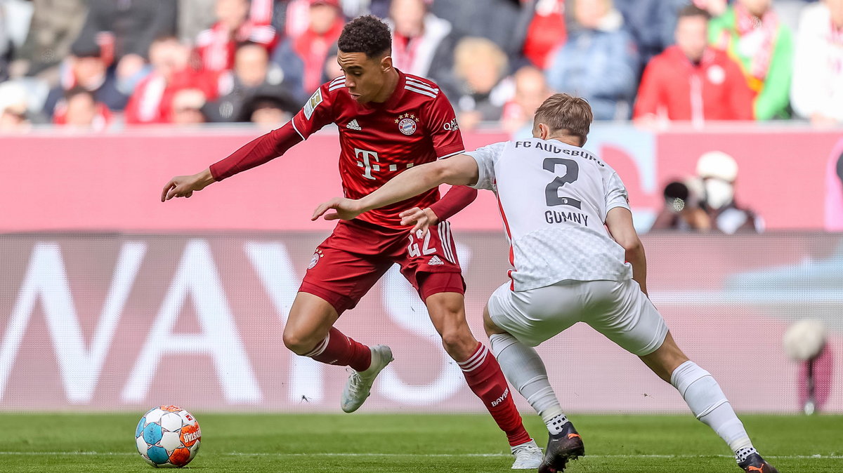 Jamal Musiala, Robert Gumny, Bayern Monachium - FC Augsburg 