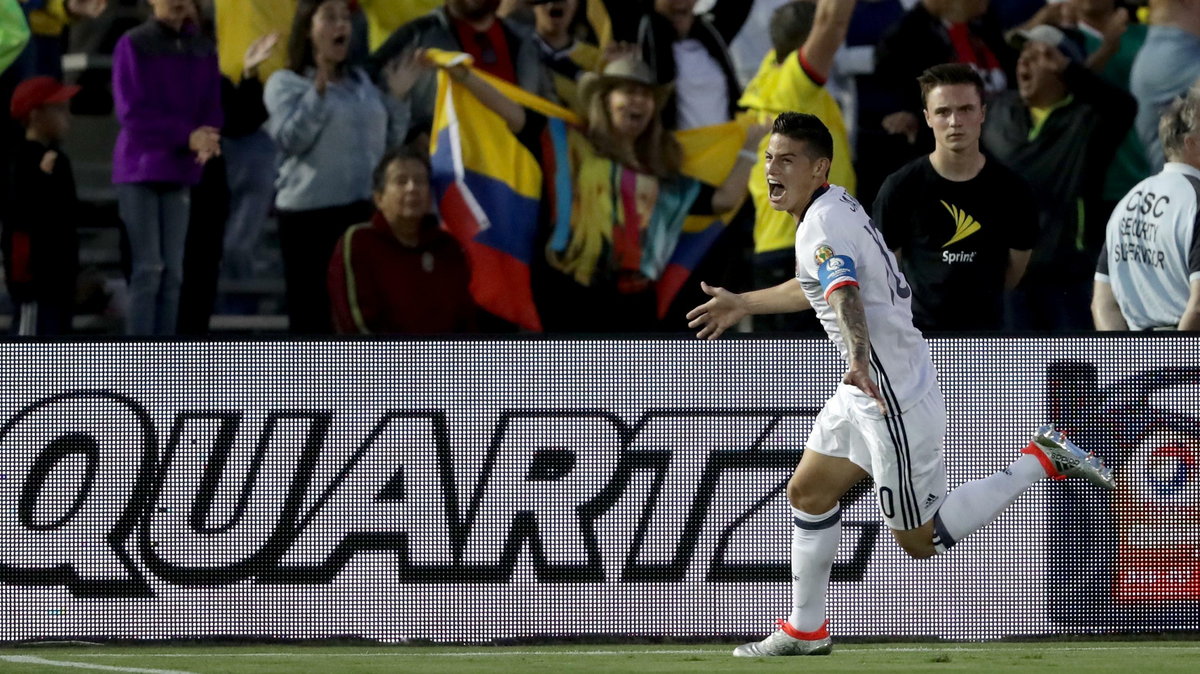 Colombia v Paraguay: Group A - Copa America Centenario