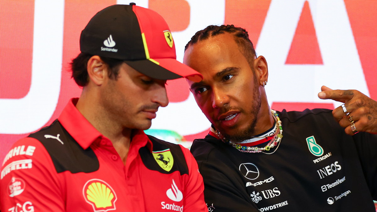 Carlos Sainz i Lewis Hamilton