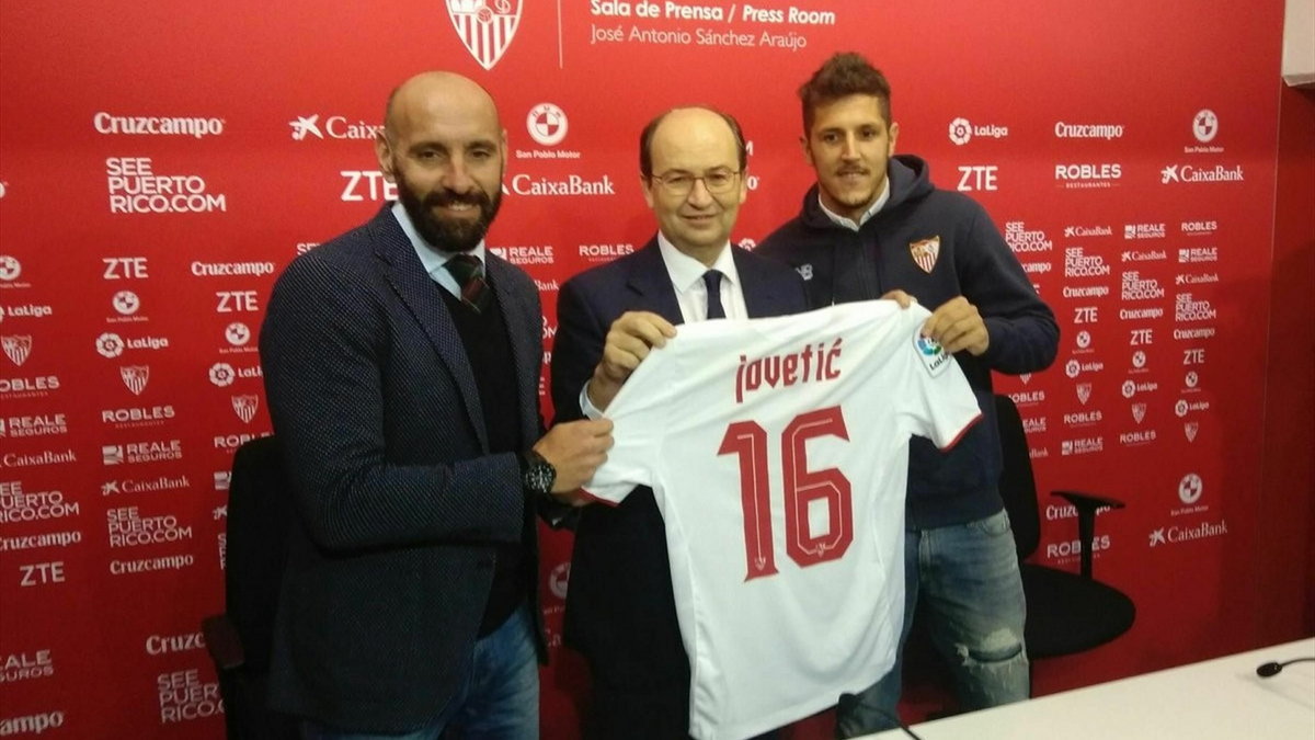 Jovetić oficjalnie wypożyczony do Sevilli