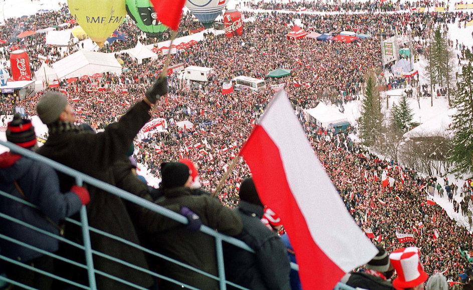 Na Wielkiej Krokwi w 2002 roku były tłumy kibiców