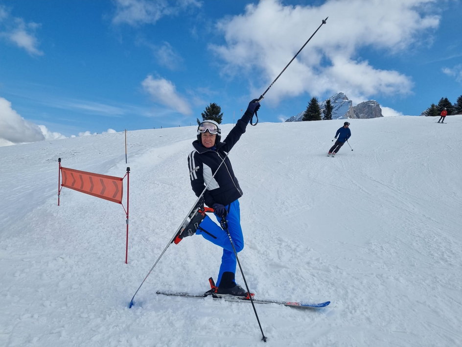 Ewa Grabowska-Gaczorek jako była utytułowana alpejka wciąż jest aktywna fizycznie i uprawia sport