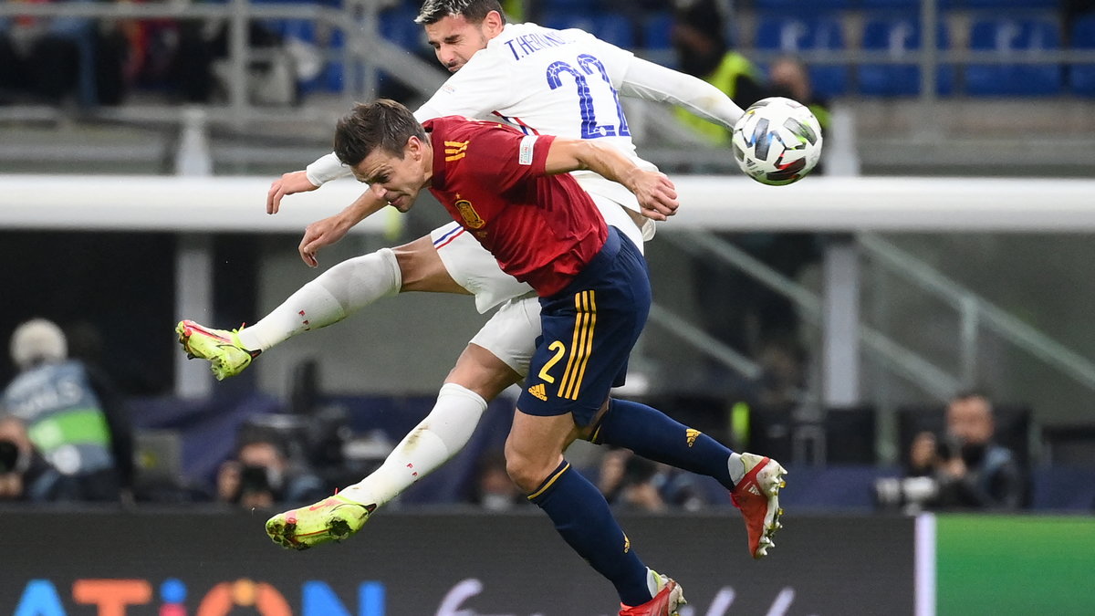 Theo Hernandez (Francja) i Cesar Azpilicueta (Hiszpania)