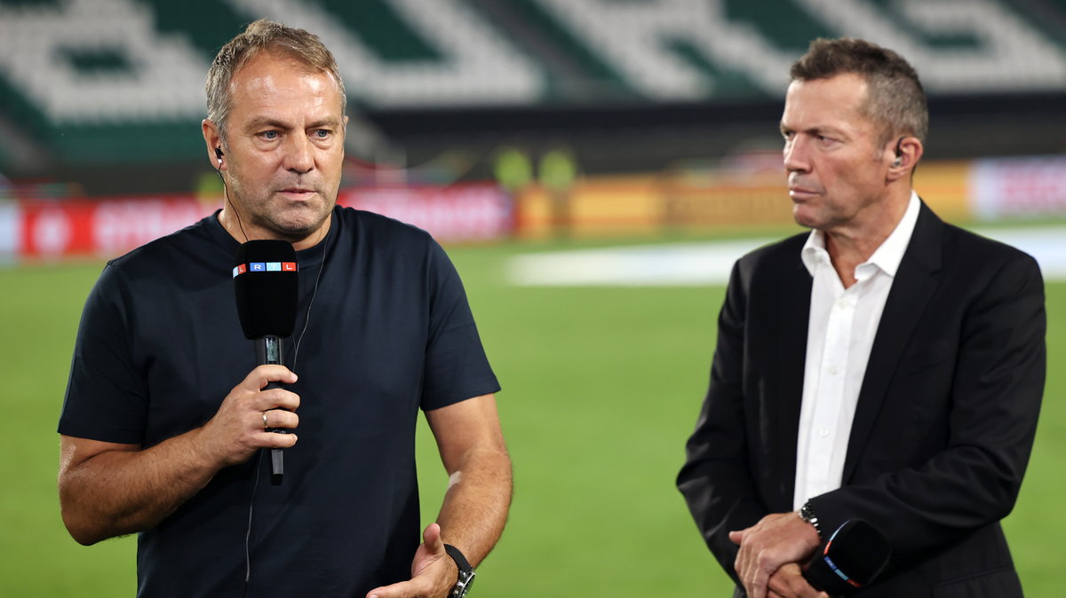 Hansi Flick (z lewej) i Lothar Matthaeus (09.09.2023 r.).