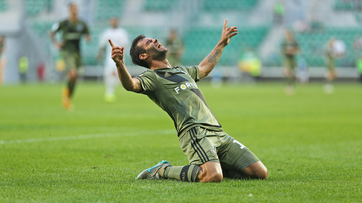 Nemanja Nikolić, Legia Warszawa