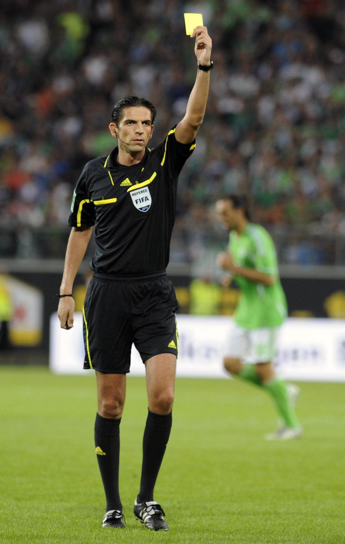 Referee