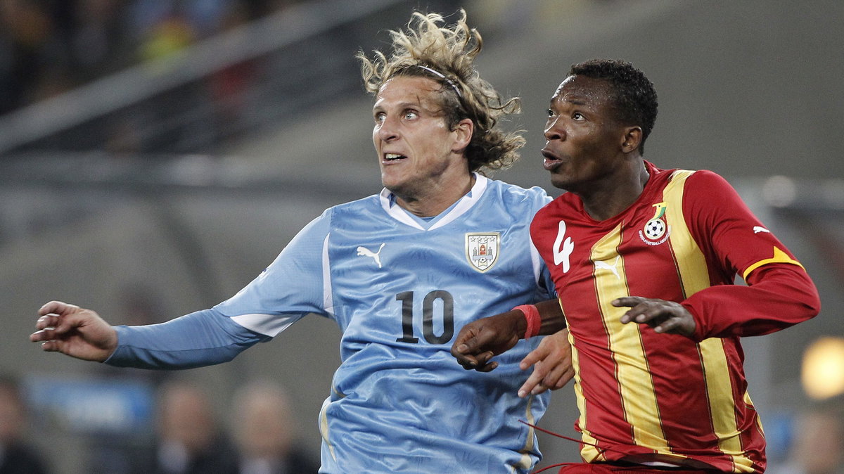 Diego Forlan i John Pantsil