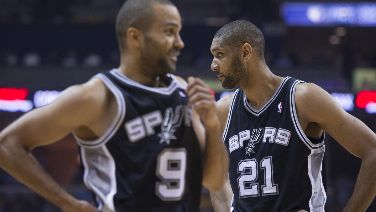 Tony Parker (z lewej) jest już po rozwodzie. Tim Duncan w trakcie. 