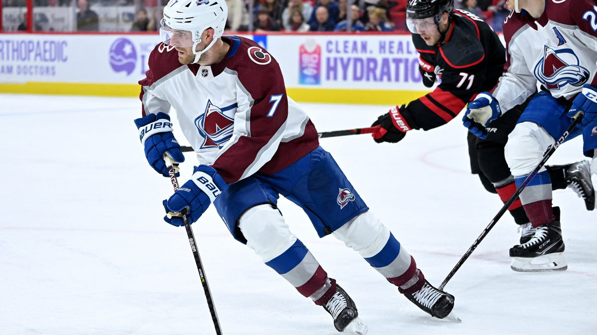 Mecz Carolina Hurricanes z Colorado Avalanche