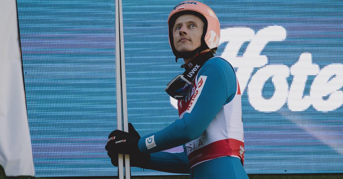 Austrian Ski Jumpers Excel in Hinzenbach Qualifications; Kubacki Shines for Poland