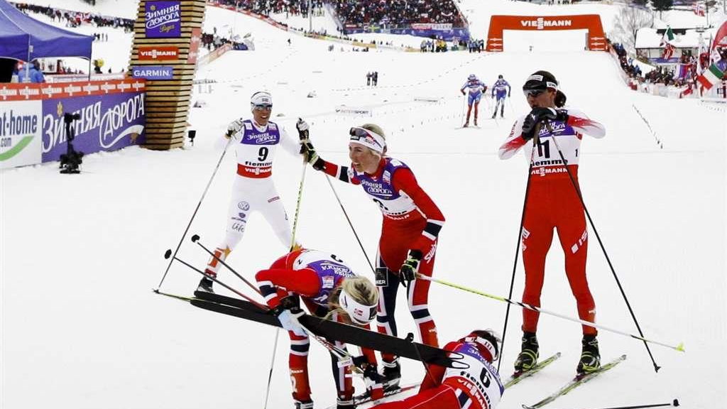 Bieg łączony w Val di Fiemme Od lewej Charlotte Kalla, Therese Johaug, Kristin Steira, Justyna Kowal