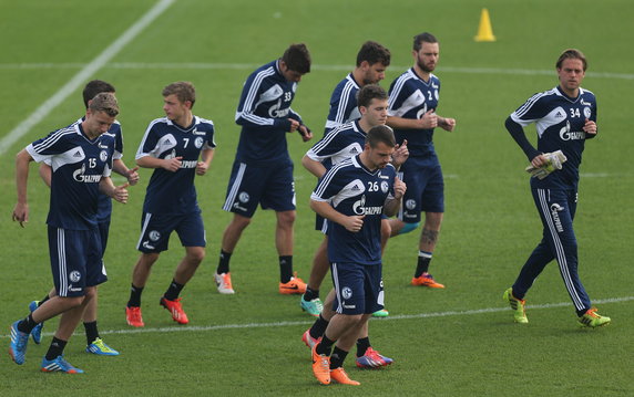 13. Schalke 04