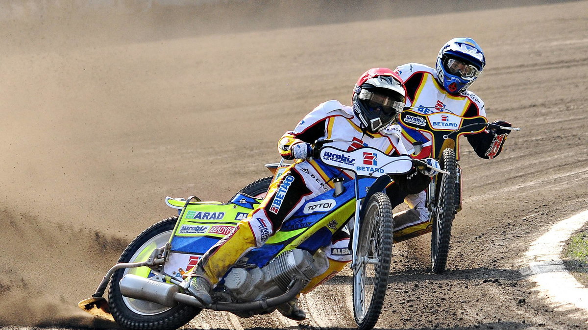 Kenneth Bjerre (L) i Maciej Janowski (P)