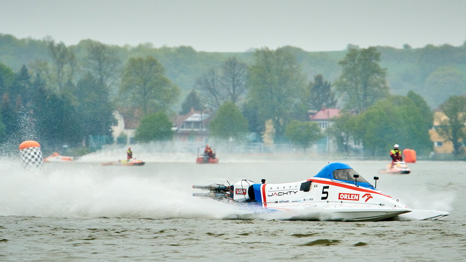 Polacy w gronie faworytów