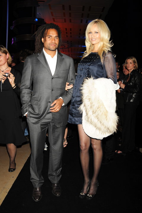 Adriana Sklenarikova i  Christian Karembeu w 2008 roku