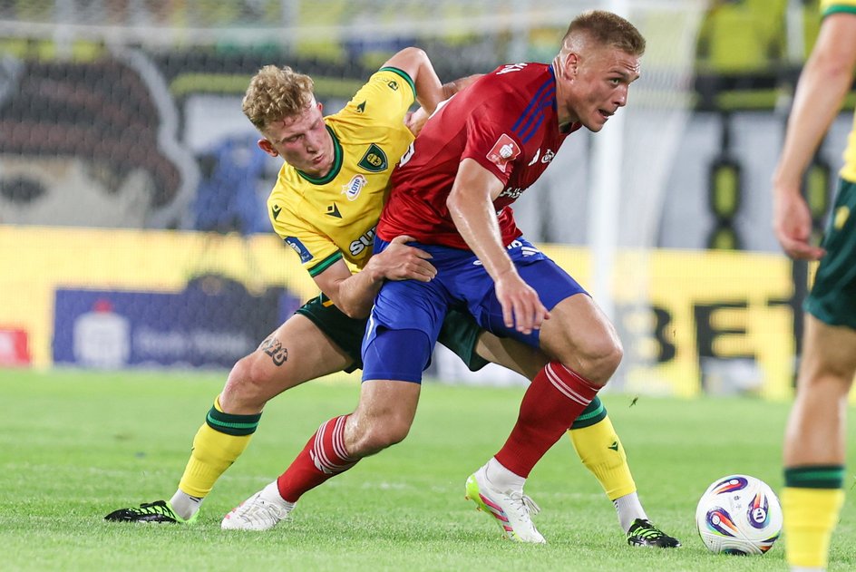 Oskar Repka (rechts) kehrte auf der anderen Seite der Barrikade nach Kattowitz zurück